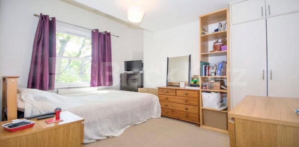 			LET , 2 Bedroom, 1 bath, 1 reception Apartment			 Browning Street, Elephant and Castle